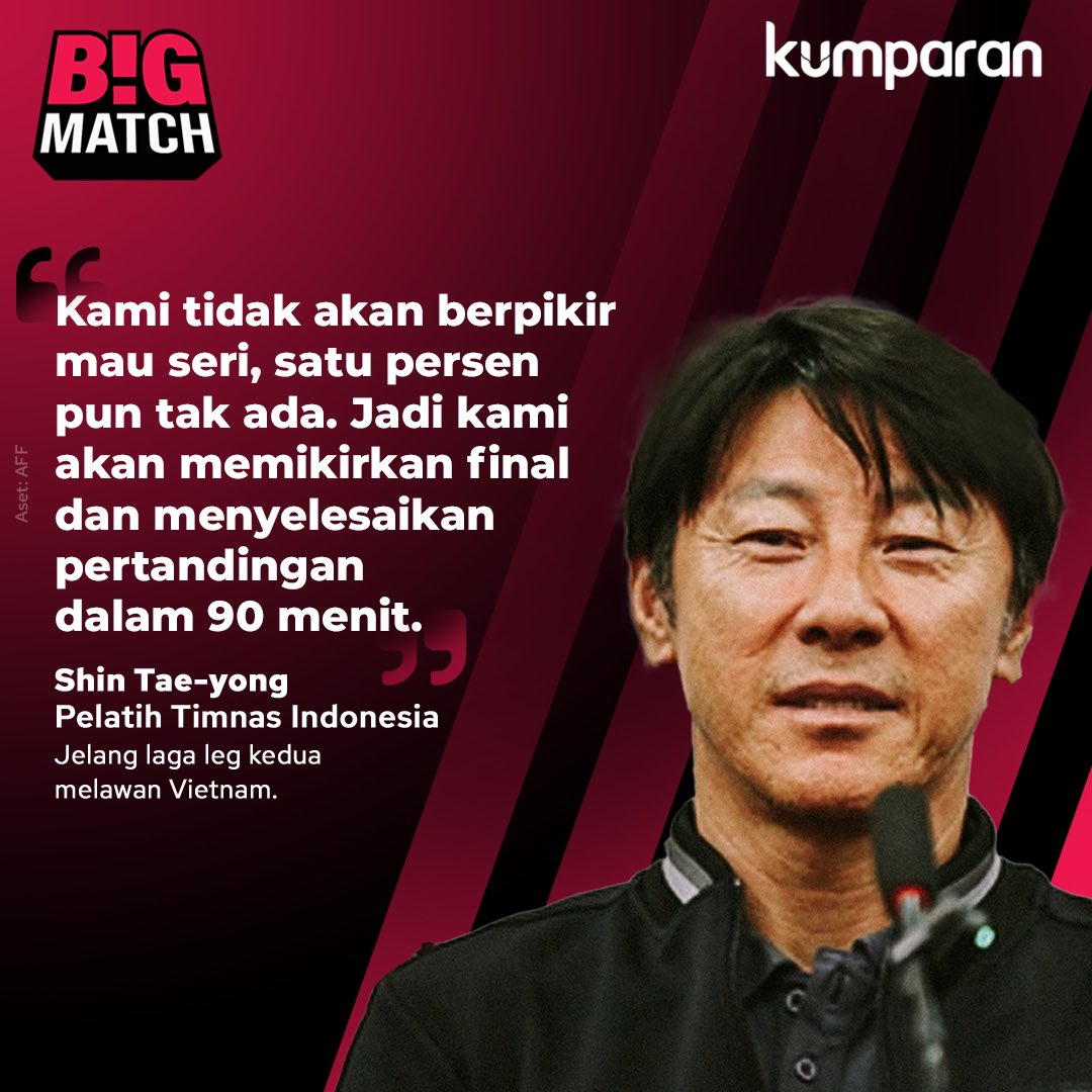 kumparan's tweet photo. Timnas Indonesia akan bertemu Vietnam di leg kedua semifinal Piala AFF 2022, di markas Vietnam, Stadion My Dinh, Senin (9/1). Hasil imbang akan membuat Indonesia lolos karena aturan gol tandang yang berlaku. #bigmatch #bmaff #bolasports #quote https://t.co/AV8cKSPLa4 https://t.co/pm9UYQ276w