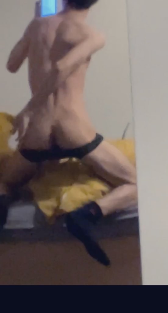 LoganCoopzz's tweet photo. RT if you’d fill me up 😜😜#gaysex #bottomforbbc #gayyyy #gay https://t.co/e2SFVLpE93