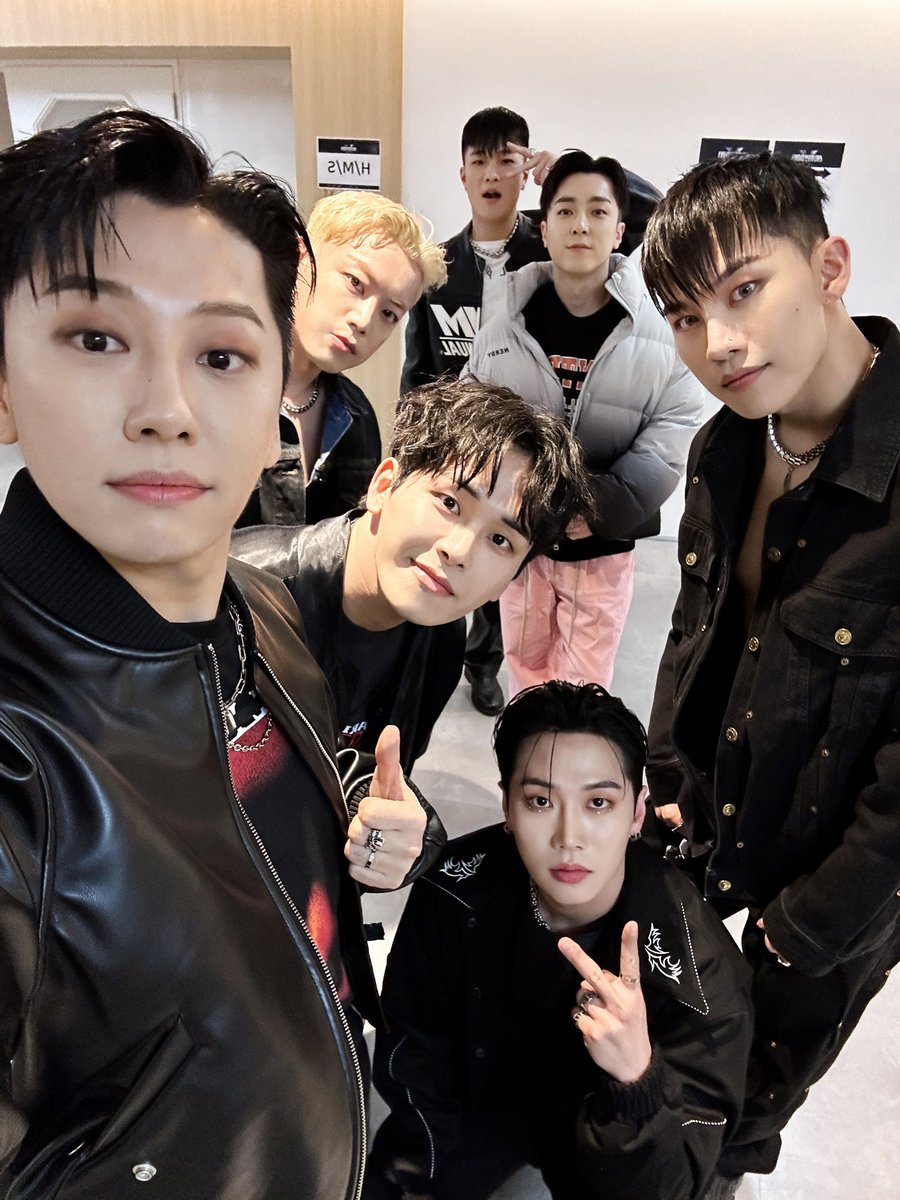 엠비셔스(Mbitious) tweet media