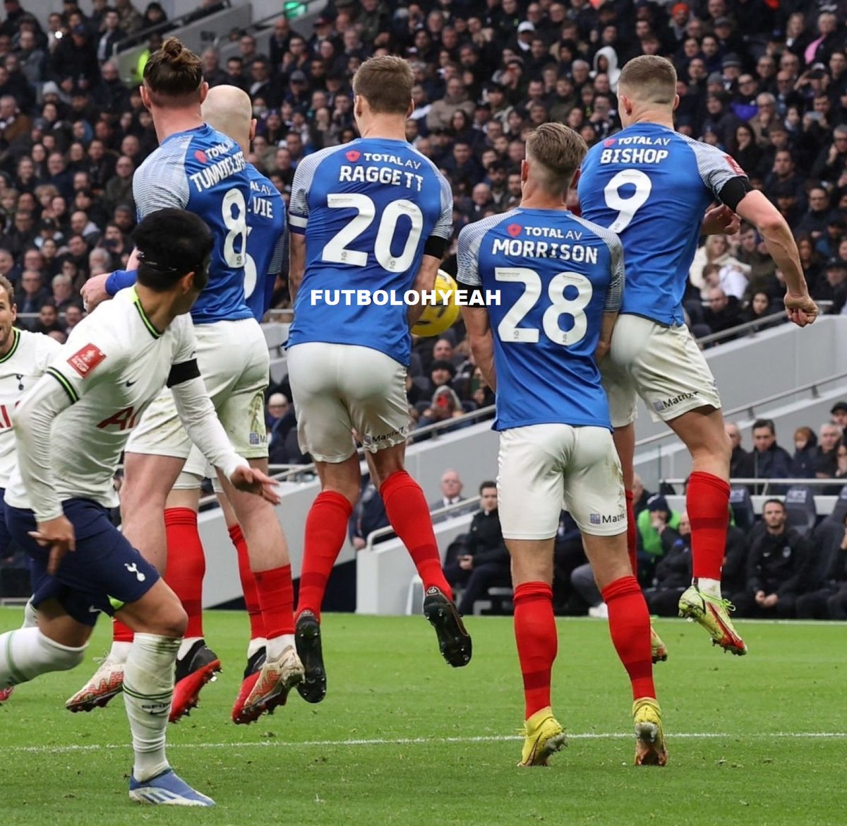 FutbolOhyeah's tweet photo. 🤤🍑🔥⚽️🇬🇧 #Bishop #Raggett #MichaelMorrison https://t.co/nYPmwm3KwL