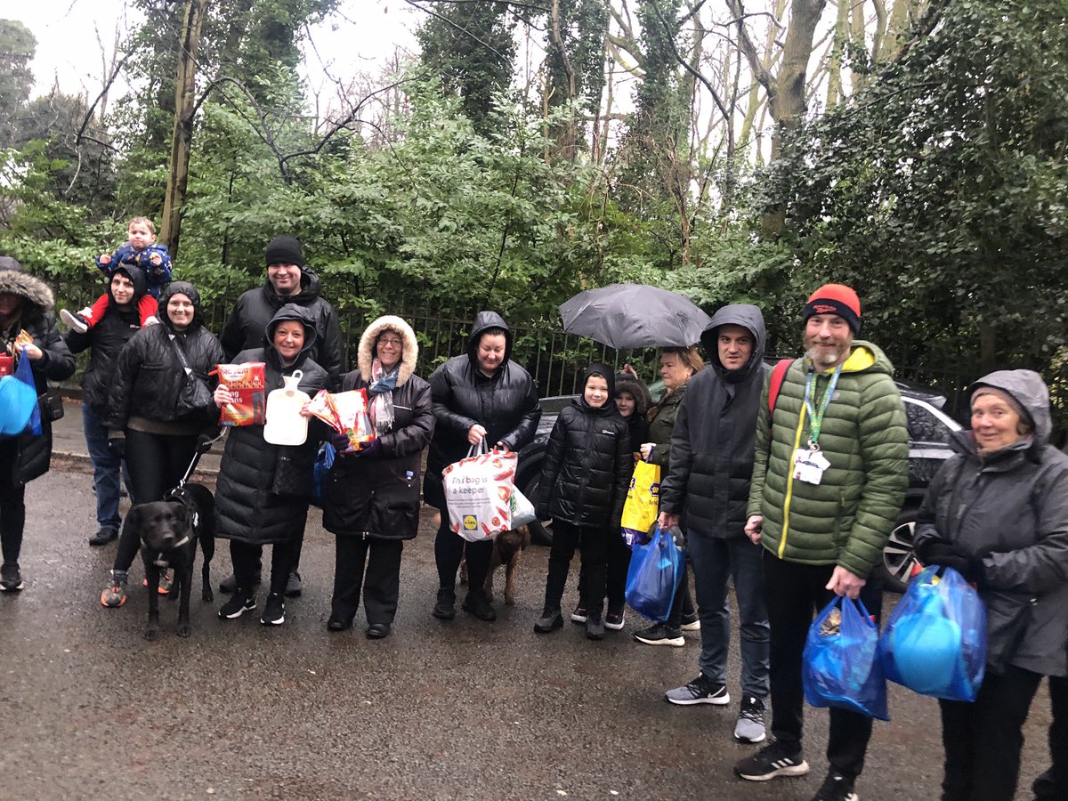 startingoverCIC's tweet photo. A great turnout today on our first Walk and Talk of 2023 despite the weather. 20 members turned up to help disseminate our winter warmer packs on the way. Looking forward to getting out every Sunday now on some exciting new walks and trails 😊 #Walkandtalk #Mentalhealthawareness https://t.co/V5cxQMG7XB