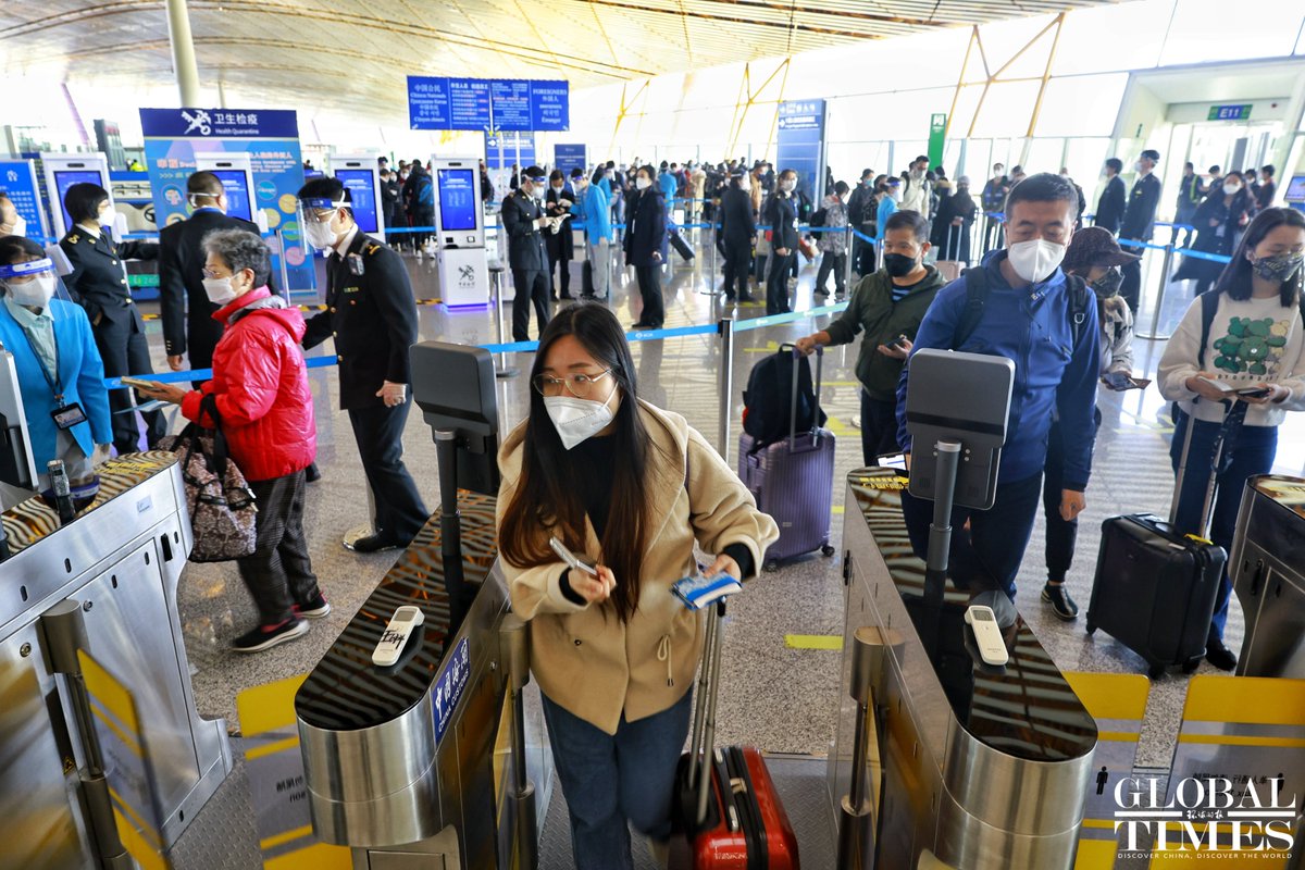 JiRongCHN's tweet photo. Beijing Capital Intl Airport on Sun resumed its long-awaited hustle and bustle embracing the first day China downgraded COVID management from Class A to B. https://t.co/gfIYaERU4X