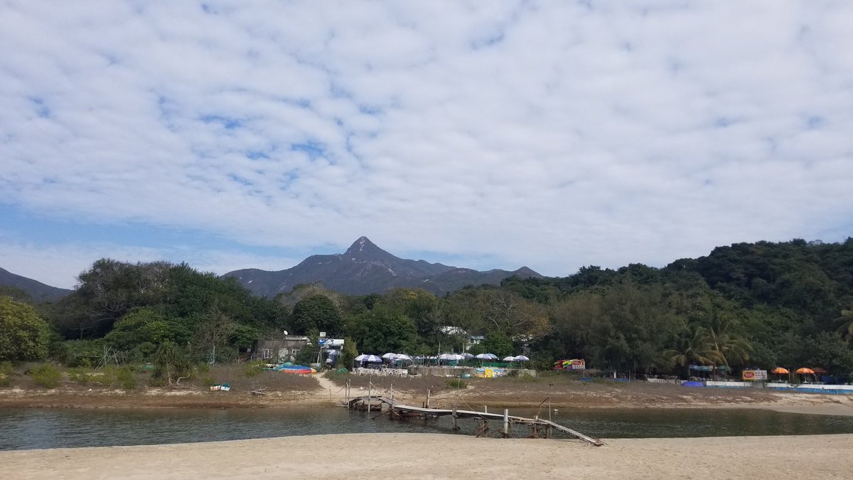 親還有陽光，膠遊行山吓
