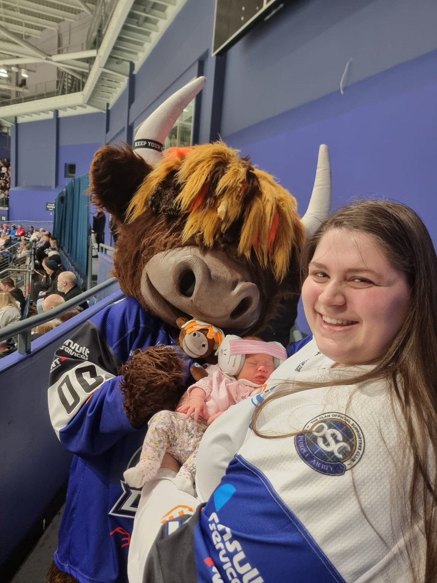 Pucking_Mad's tweet photo. @ClanIHC youngest and cutest fan! The reason we stopped our little business venture. Totally worth it Alyssa Currie - 20/12/2022 🥰 thank you to everyone who has stopped to say hi at her first 2 games! Especially @Clangus00 🐄💜🏒 @GCHaggis @Sam_Currie https://t.co/ma8Ie1UtBT