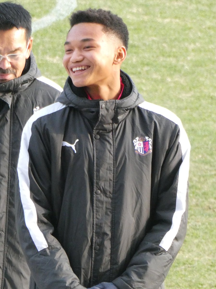 🌹🎧としぁき 🌟⭐️⇄⚡️ ️ファミリア🍺🧩 on Twitter