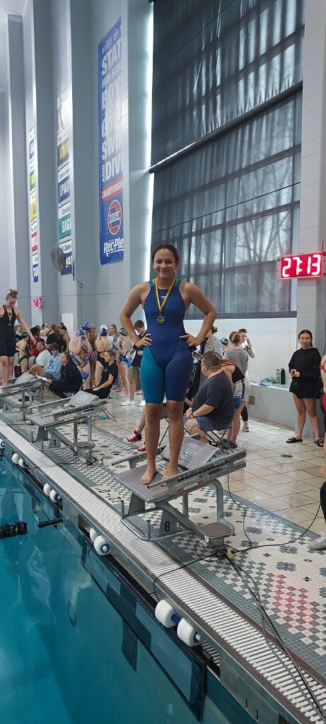 fzeactivities's tweet image. Congrats to Maya West on first place in the 200 and 500 freestyle yesterday at the FZN Invite! #manyprogramsonepridE
