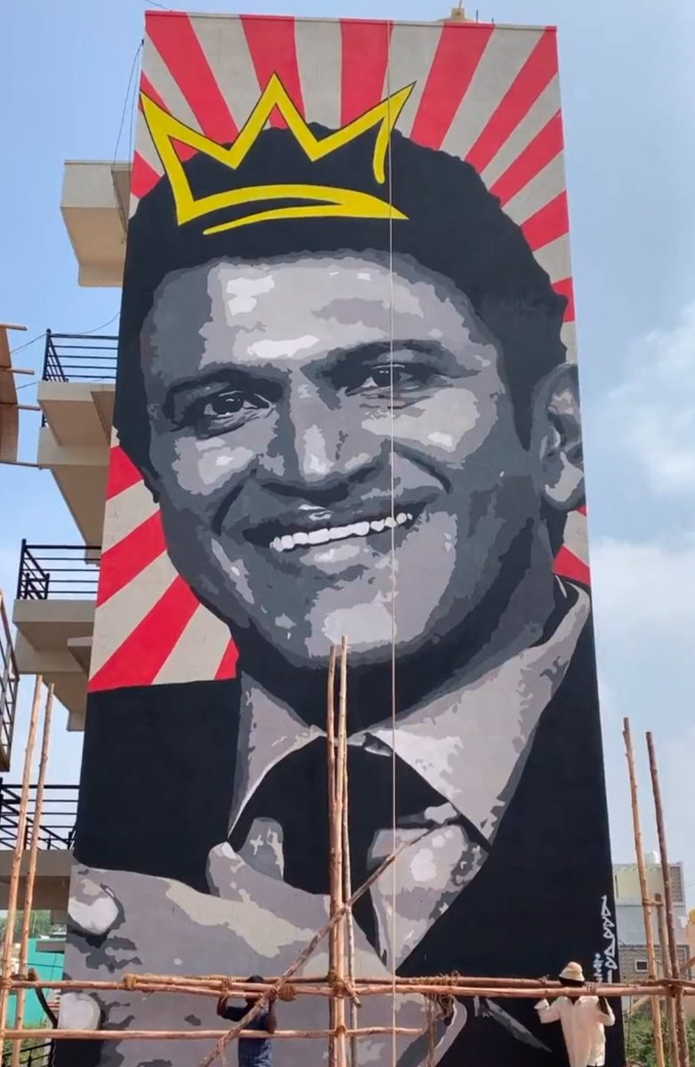 The Crown suits him like no one else♥️

Loc: Hesaraghatta - Bangalore

#DrPuneethRajkumar