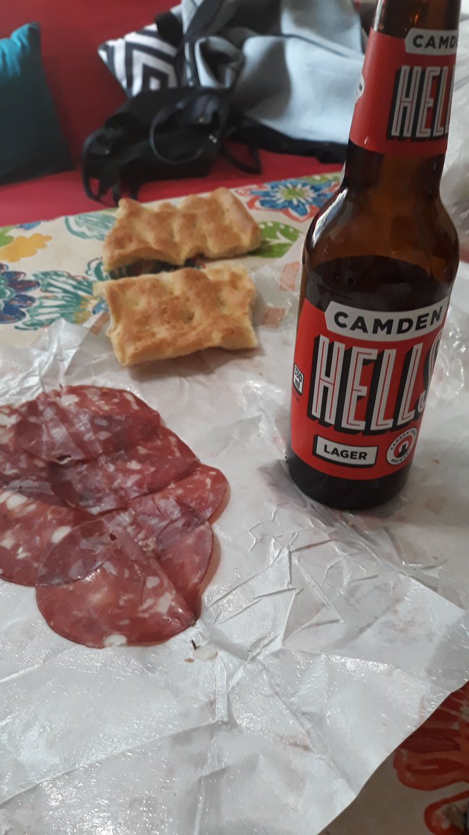 biancoamaro's tweet image. Condiviso dall&apos;app Foto