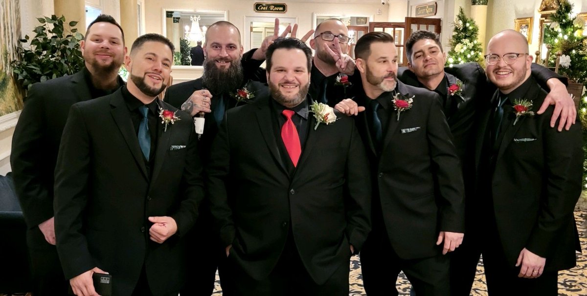 BNunezJr's tweet photo. Big shout out to Groom @ForeverPhilly81 #kryptofam had a blast!! @tha_mayne_one_ @Josh_Hodlin Love, health and wealth!! LFG!! #wenmoon #wenlamboyatch #SOL #crofam https://t.co/8JOOfJCClN