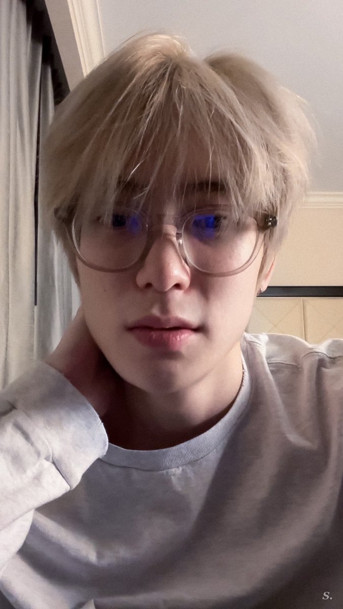 Seizethedayuno's tweet photo. 230108 #재현 #JAEHYUN #NCT127 https://t.co/6kRHR3wex0