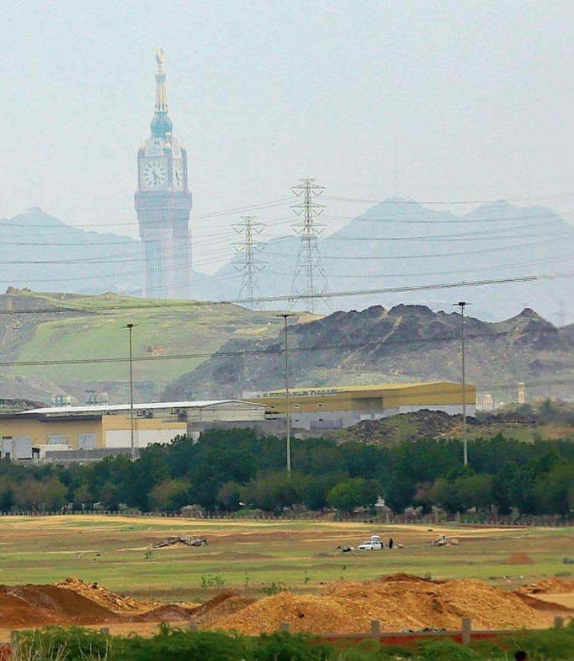 In regards to the lands around Makkah becoming green, I have seen many people share the hadith about one of the signs of the day of judgement is that the lands of Arabia will turn green. Whilst I have no doubt in the hadith, let's not get too ahead of ourselves.