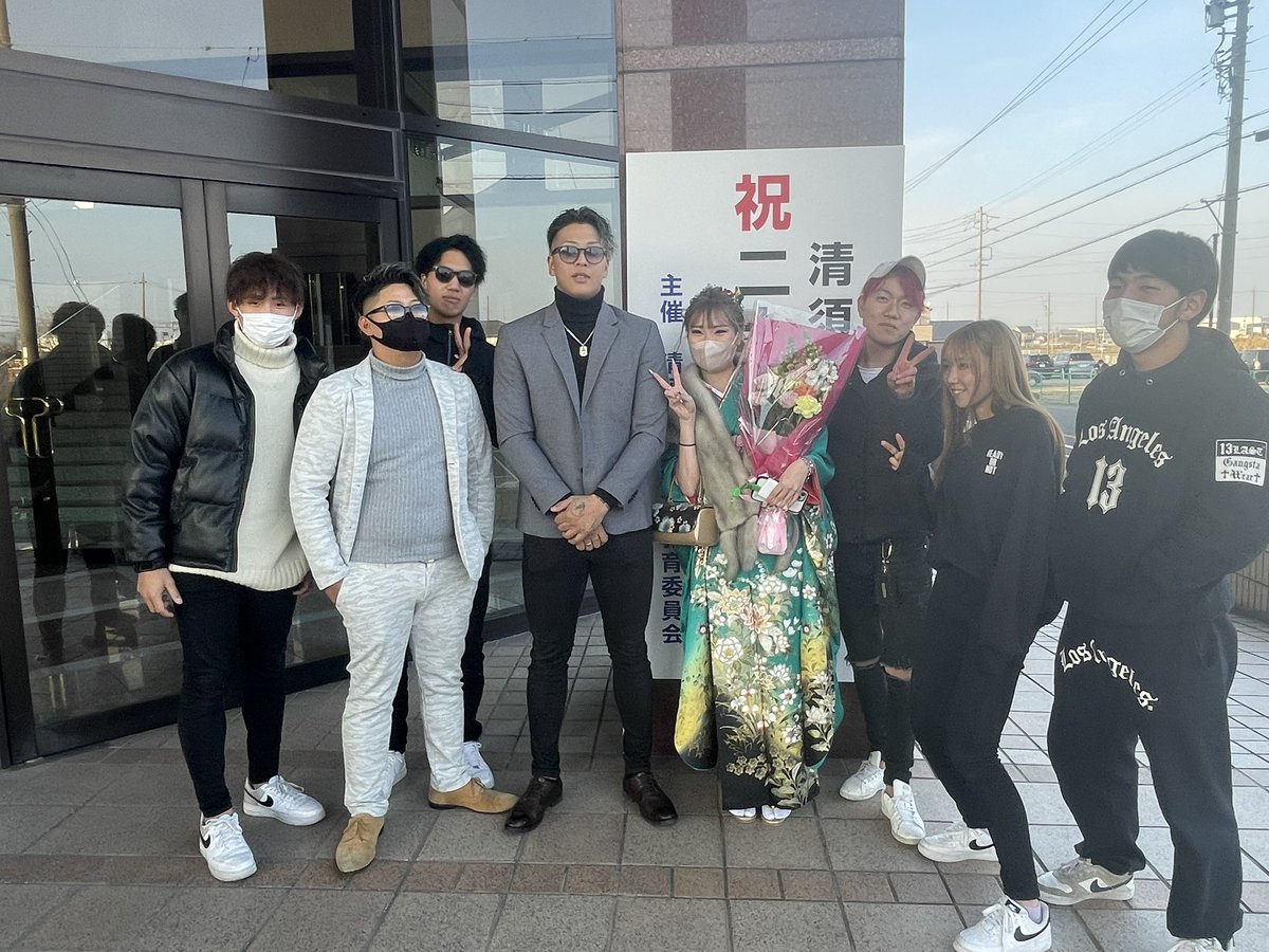 fumi___0712's tweet photo. ㊗️成人‼️
保育園の頃から走り回ってた自分らがもう20歳。
これからも一生よろしくだよ‼️

会いに来てくれた人達ありがとうございました🙇‍♀️💖 https://t.co/8R2cHLOWUk