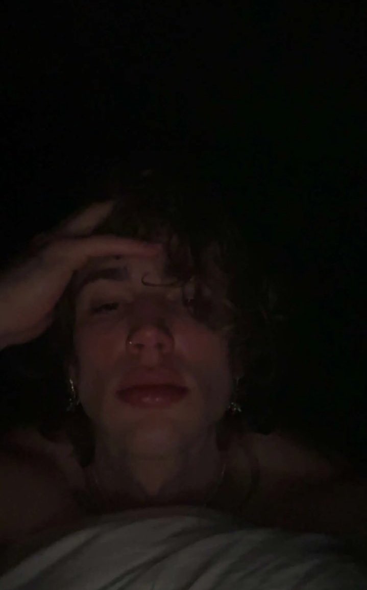 ִֶָ (@vhcomfort) on Twitter photo 