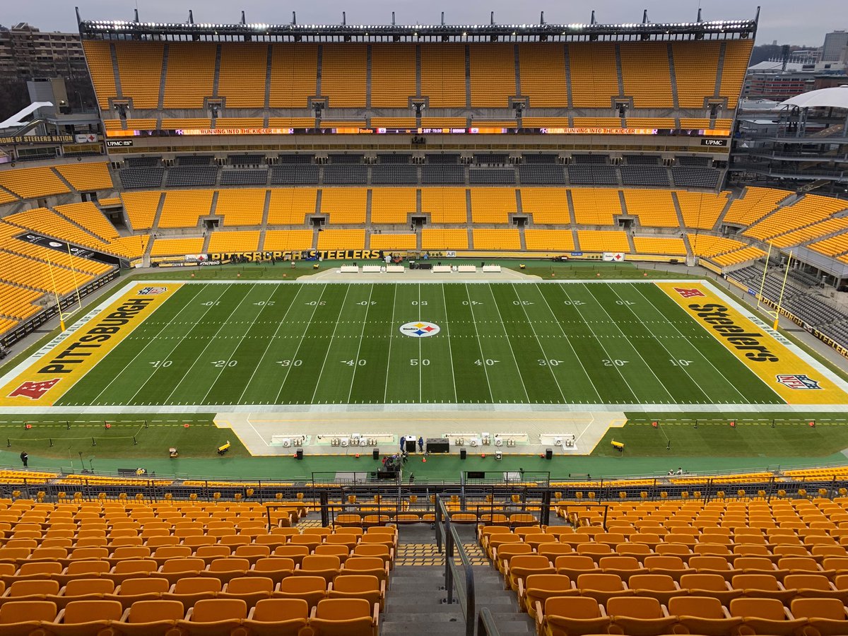 TuckahoeTurf's tweet photo. Week 18 Game Day Sod (R) ready to rock https://t.co/U3jEhuwe9s