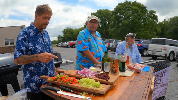 DogMerrill's tweet photo. Can’t find Mad Dog &amp; Merrill Midwest Grill’n® products in a store near you? Contact your local grocer and ask them to start carrying your favorite sauces and seasonings! #whatsonthegrill #whatscooking #whatsonyourgrill #whatsgrilling #itswhatsfordinner #maddogandmerrill https://t.co/9h2ihMaLs9