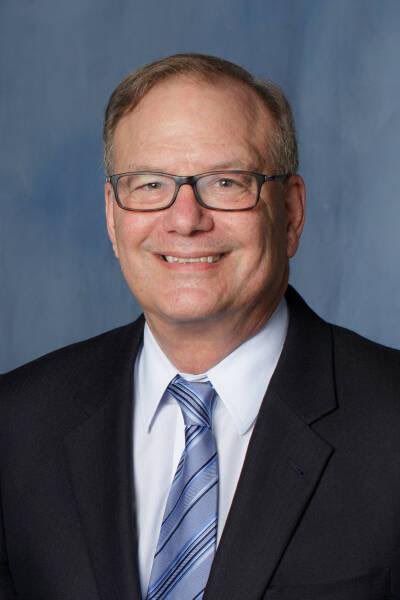 The Grand final session: Advances and Controversies in Dementia. 
Dr. Steven DeKosky of <a href="/UFNeuroscience/">University of Florida Department of Neuroscience</a> speaks to <a href="/FSNeuro/">Florida Society of Neurology</a> about AD disease trajectories, biomarkers, treatment controversies, and opportunities. No one wanted him to stop!
