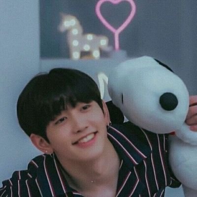 JaeNi_chan's tweet photo. Ava yg ad bunyinya :'D
"KIJORING" 😔 https://t.co/fcnfs3ehkZ