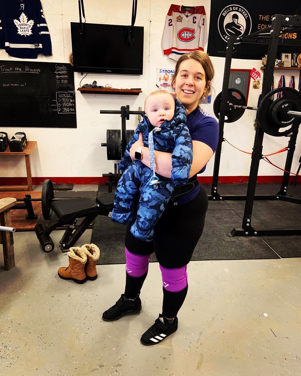 Happy 9 months to this little guy! He’s my #1 fan as I prep for my first meet in March 🏋🏼‍♀️. Thanks for being a great sleeper and keeping me on my toes 🙌🏻 #powerlifting #shedgym #womenwholift #babymilestones