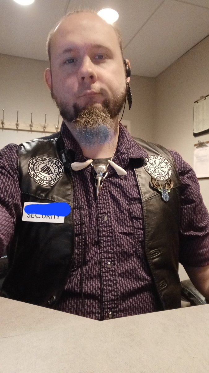 BDickjones84's tweet photo. Work mode https://t.co/SOgsRvq8Hs