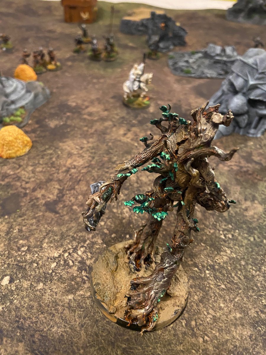 lewishanney3's tweet photo. Isengard vs Fangorn…incl death of Treebeard. Close win for Saurman https://t.co/tzDzAAHcY7