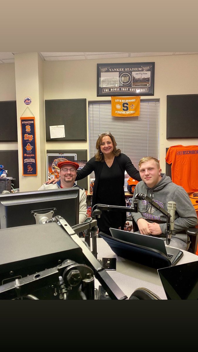 LisaMatto's tweet photo. Thank you PlayersOnly @ESPN for having me as special guests to discuss mental health struggles &amp; HS students. It’s such an important topic - please pm if your school/organization/athletic program would like to learn #mentalhealthawareness #mental #radio @radionnews https://t.co/IumNY7otKn