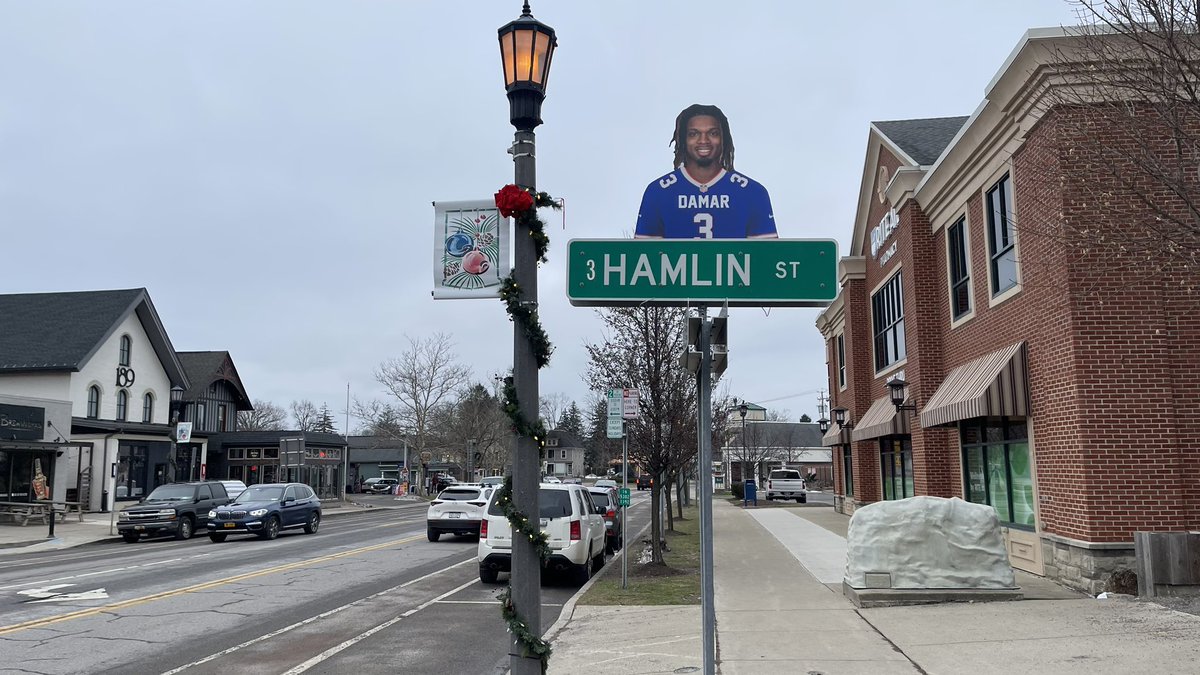 Already celebrating life on my way to the game. Never before noticed Hamlin Street in East Aurora ❤️💙 #hamlinisland