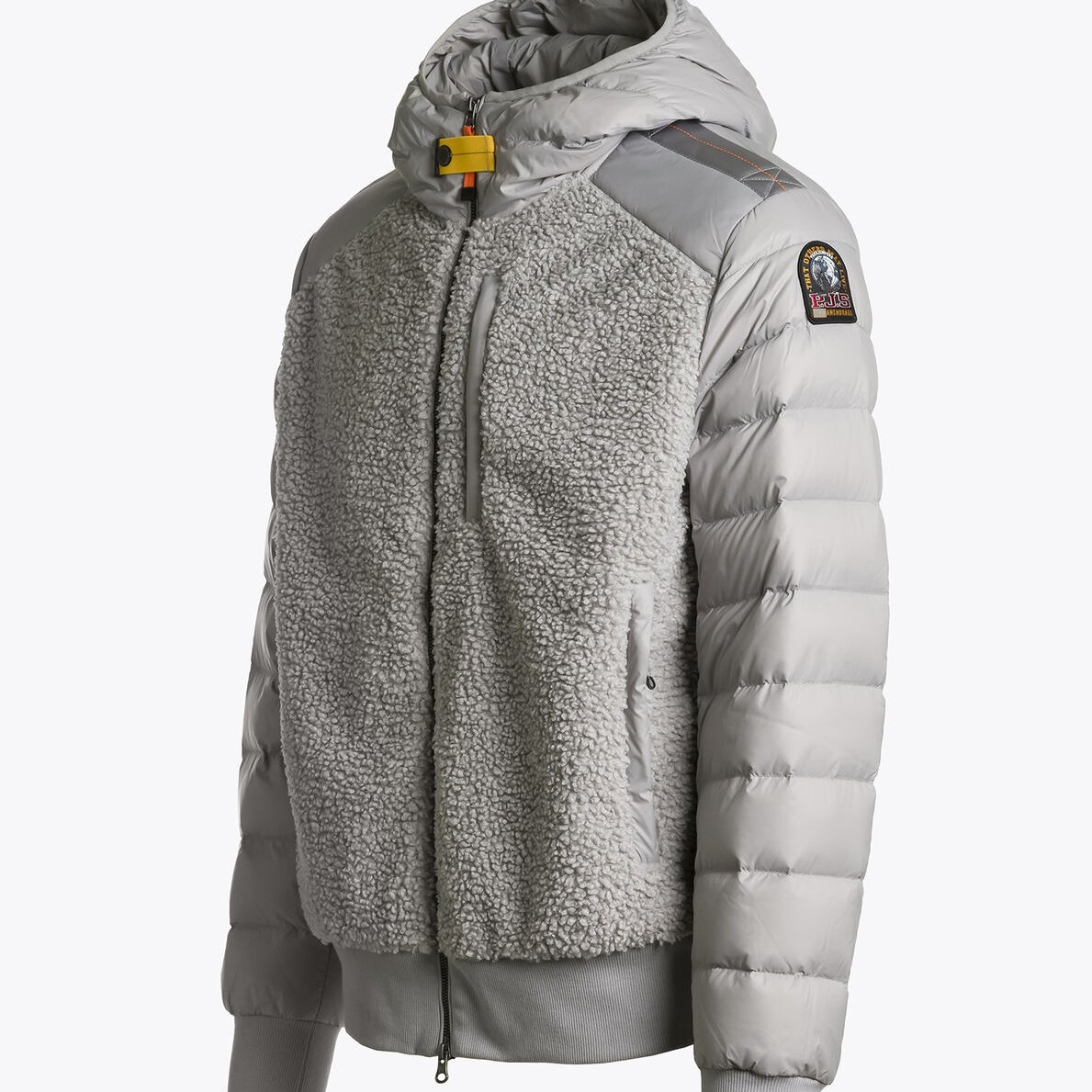 TheSampleHut's tweet image. MASSIVE OVER 60% OFF RRP
Parajumpers RHINO Hybrid Jacket 
Size Large Paloma Grey
RRP - £470
* AVAILABLE NOW ONLY £180 DELIVERED *
@TheSampleHut
 
Message directly on Twitter for details on payment and delivery
#parajumpers #hybridjacket #sale #samplesale #60percentoff #menswear