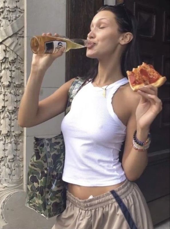 brooklyncals's tweet image. thread of bell4 h4did triggering tiktoks
🫶