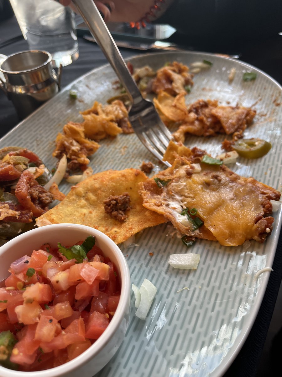 webn's tweet image. She’s gonna do it #RuleTheJungle #RuleTheNachos @MsRachelElliot