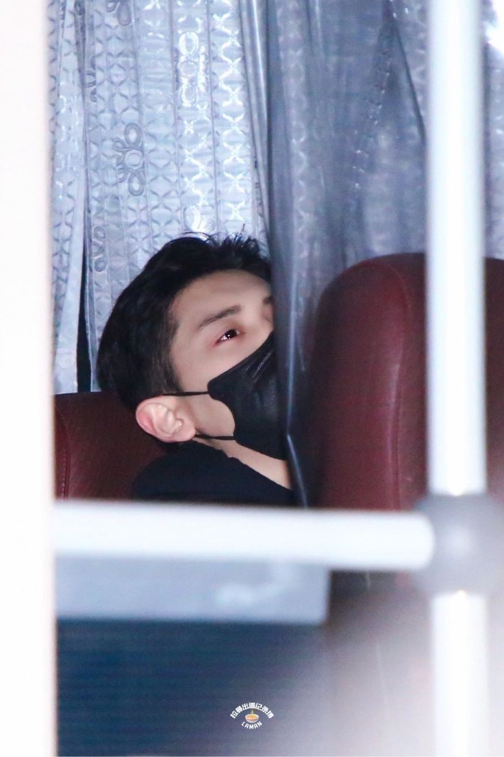 loeypics's tweet photo. #찬열 #CHANYEOL https://t.co/PoqKYjNGKS