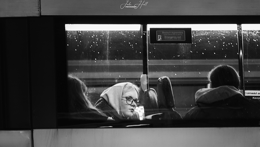 johnhall_john's tweet photo. ''Dirty Windows & Anonymous Lives.'' @ThePhotoHour @CanonUKandIE @AP_Magazine #streetphotography #thenightbus #fineart #monochrome #blackandwhite https://t.co/DAkoQUkl4p
