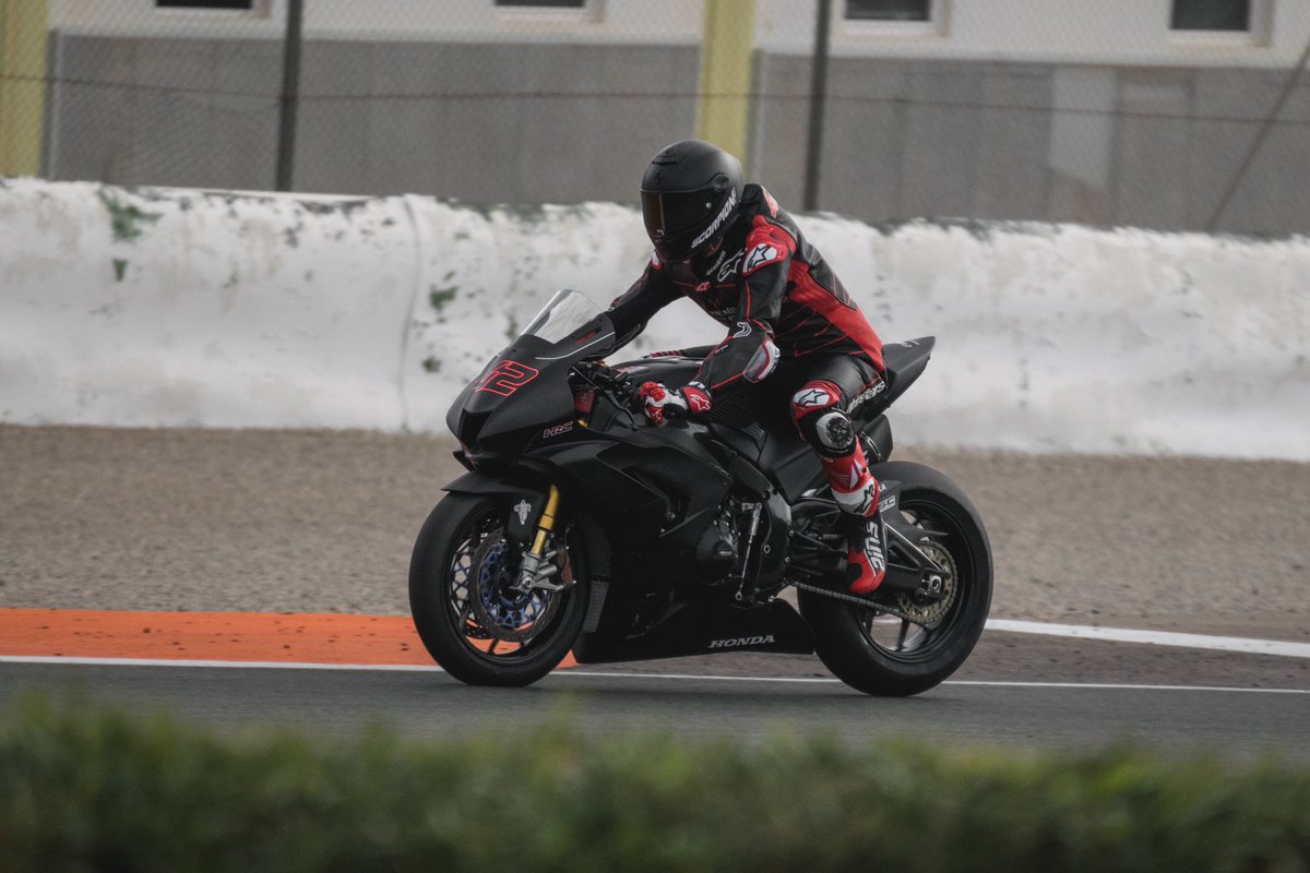 Alex Rins tweet media