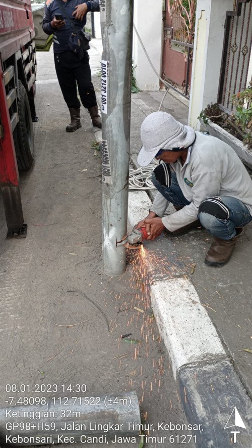 Hari : Sabtu
Tanggal : 7 Januari 2023
Pukul : 21.26 WIB

Kejadian :
Call Center 112 mendapat laporan tiang PJU yang miring di Desa Gelam, Candi. Petugas Dishub menuju ke lokasi dan saat ini PJU sudah berfungsi normal kembali.