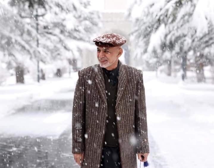 AshrafGhani66's tweet photo. زه دی رنځور افغانست��ن رنځور ولسمشر یمه 
@ashrafghani 😭😭 https://t.co/FPm9M3hOaW