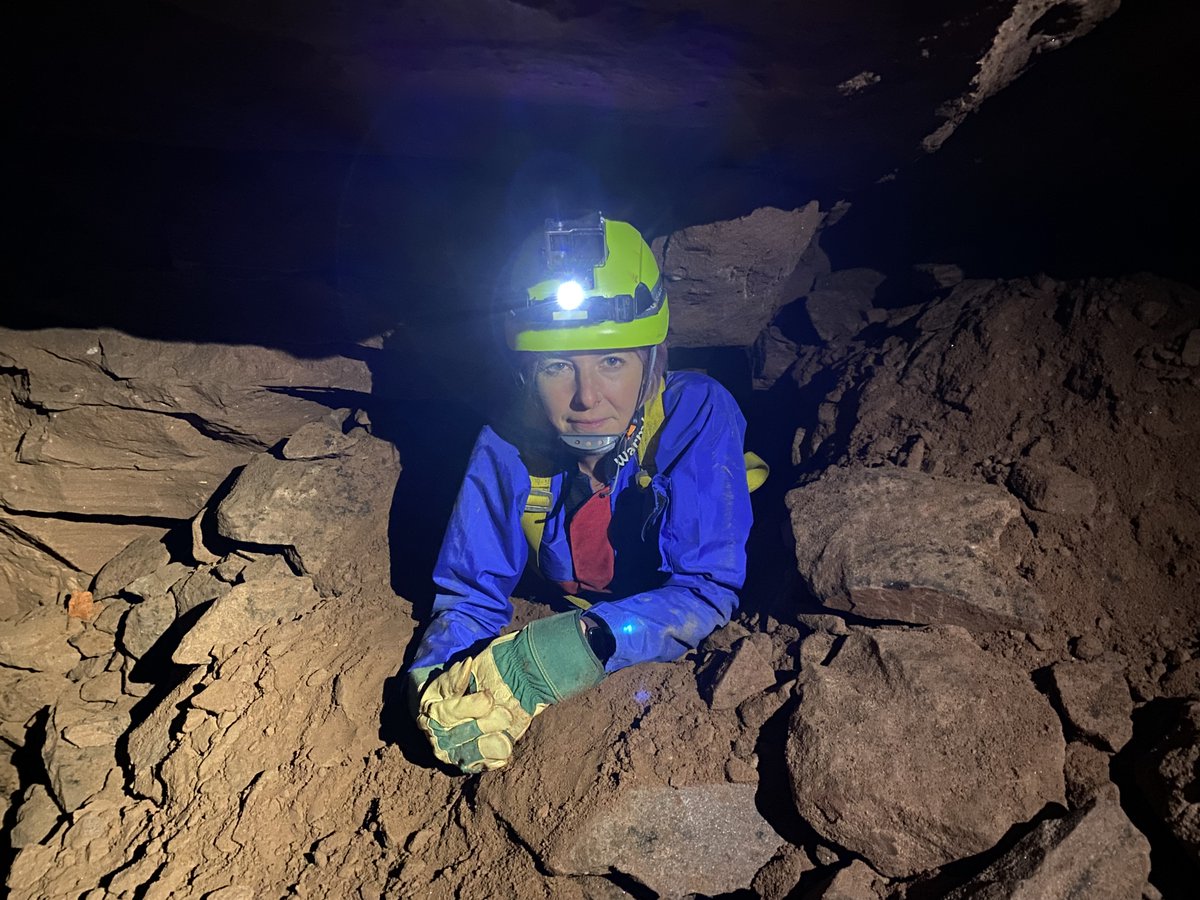 I have another store of archaeological mysteries to unpack for you tonight at 8pm <a href="/BBCTwo/">BBC Two</a>: a long lost priory in Haverfordwest, the new discovery of a mine on Alderley Edge, and new insights into the epic Arthur's Stone. Join me and the team this evening! #DiggingForBritain