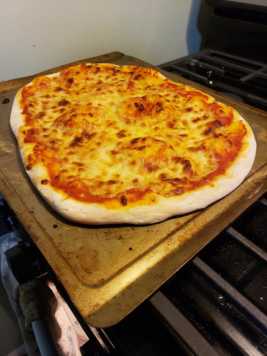 YoOk84OG's tweet image. Pizzzaaaaaaa
#pizza #homeade
I made.. 😁😁