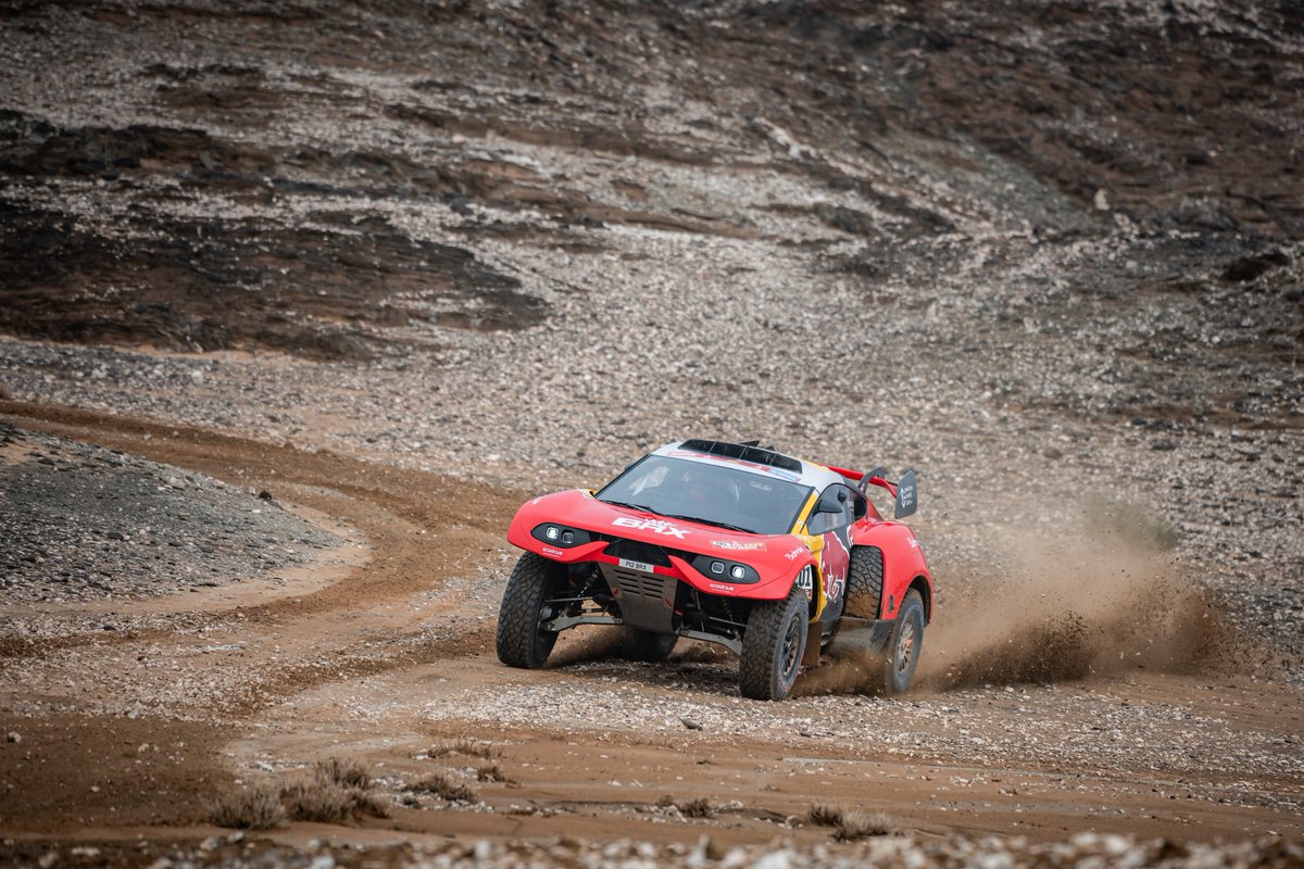 motoresapleno's tweet photo. #Dakar2023 – #Etapa8 (#AlDuwadimi – #Ritadh): #AlAttiyah y #Howes son los líderes antes del día de descanso. #motoresapleno #automovilismo #motorsport #Dakar #Rally #RallyRaid #CrossCountry
https://t.co/4s5jODwIyV https://t.co/wQ55yxciPF