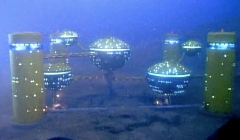 Captain_Subpar's tweet photo. The rangers' identities were public knowledge. Their support came from a dedicated, human crew. Any sort of mysticism was reserved for the villains. #PRLR showed that #PowerRangers were made for everyone and you didn't need to rely on intergalactic beings to save lives. (2/5) https://t.co/MsdaaEhpBe