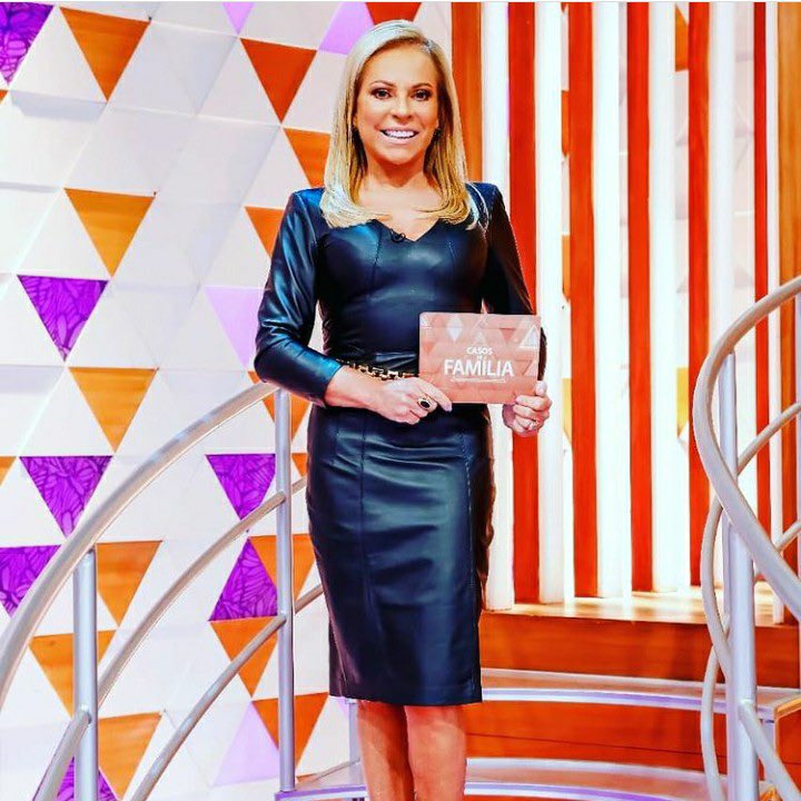 🚨| According to a reliable insider, Christina Rocha will be featured on Miley Cyrus’ upcoming 8th studio album