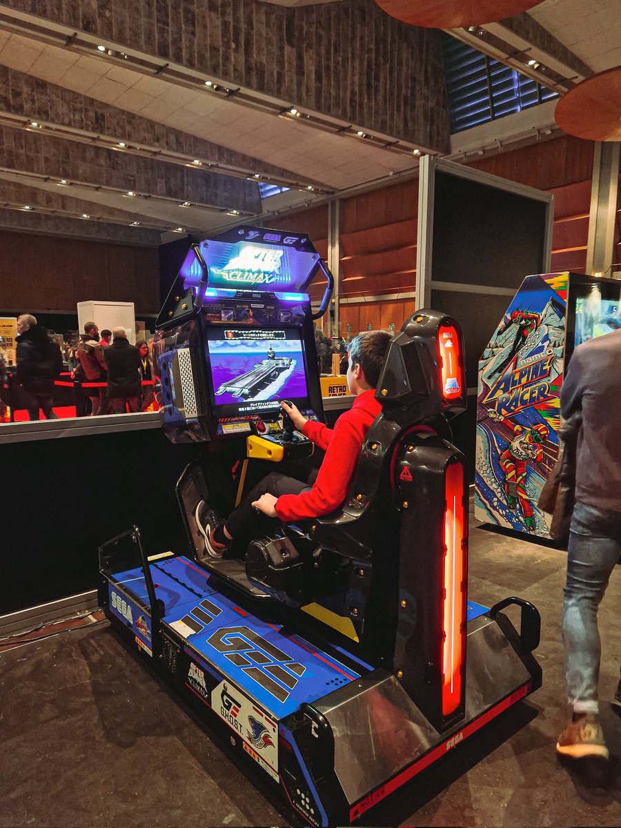 DStyleZgz's tweet photo. Retro Gamer Zaragoza en la Sala Multiusos - entrada y uso gratuito - 27, 28 y 29 de diciembre. https://t.co/8VDWilLtyx