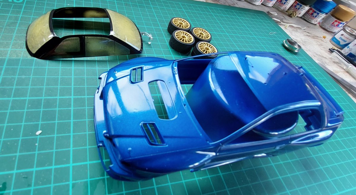 AndrsGo73673544's tweet photo. Paint jobs. #subaru #impreza #WRC99 #Tamiya https://t.co/jzTY5nfceq