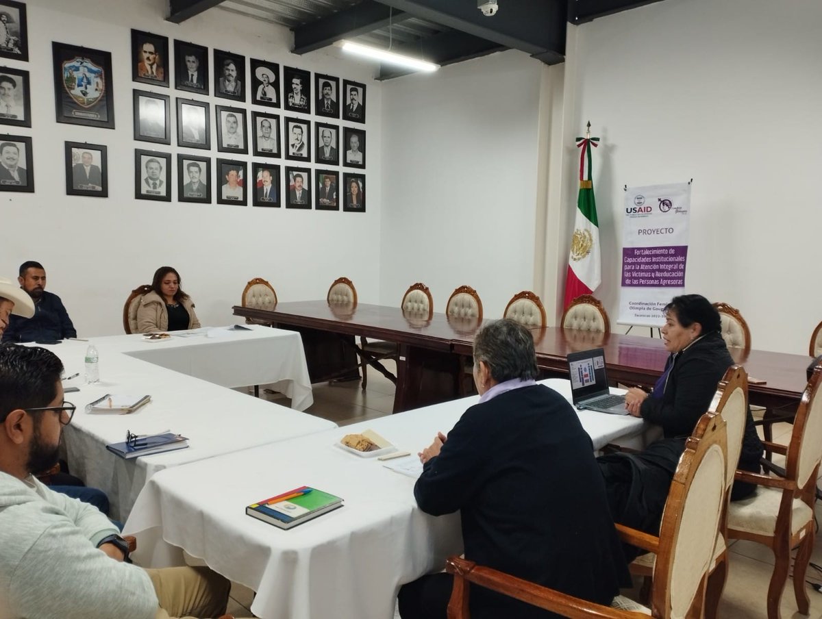 GougesAc's tweet image. Presentación del proyecto “Fortalecimiento de Capacidades Institucionales para la Atención Integral de las Víctimas y reeducación de las Personas Agresoras” ante autoridades del municipio de Valparaíso, Zacatecas.
