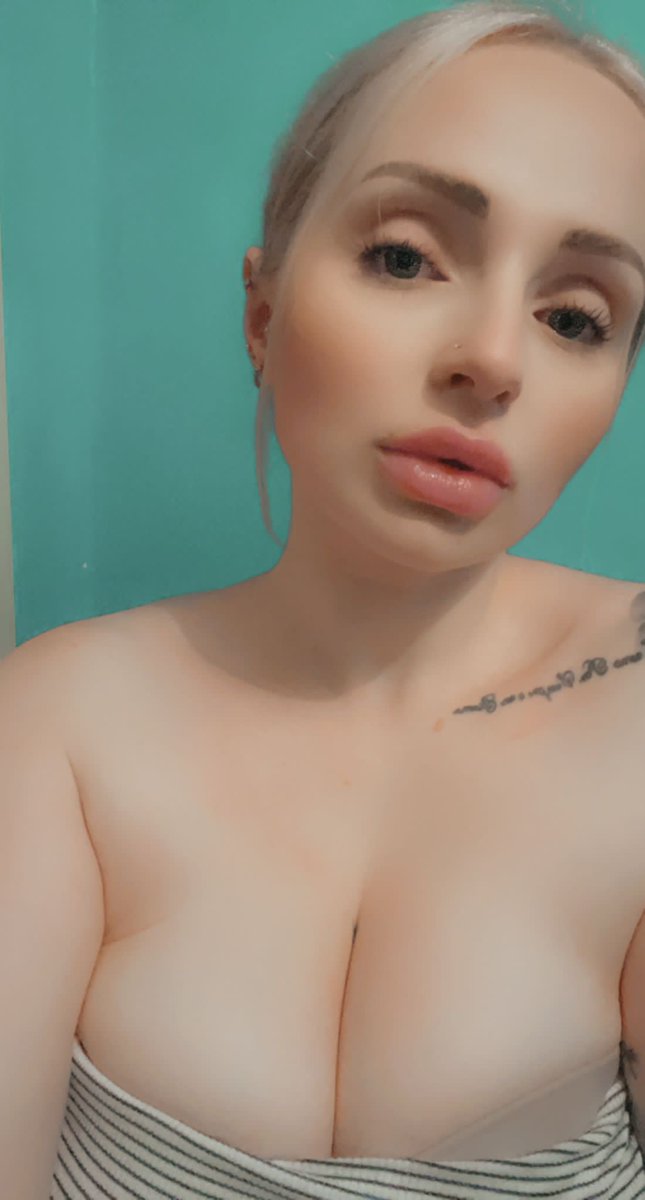 PrincessTattoo7's tweet photo. https://t.co/D3toH14vPq

Come see me 😈

#onlyfans #milf #of #newbie https://t.co/3AC9VXanym