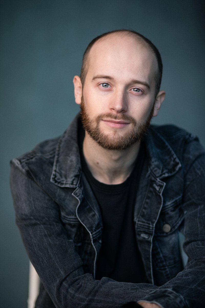EdwardJobling's tweet photo. A lovely Christmas present from @Fay_Summerfield 🎉  

New headshots ✅ Let's see what 2023 has to offer!x https://t.co/UG1FVkN1NJ