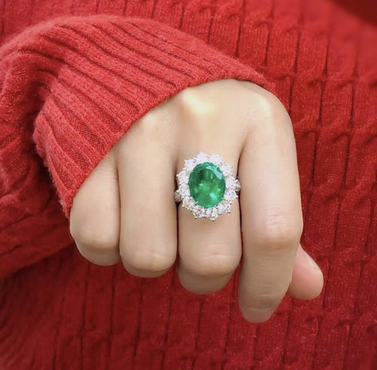 1JoshBurwick's tweet image. Proud to report @RealCaratX is now fully mobile optimized and responsive. B2B Payments for sellers is live also! #caratx #payments #b2b #ecommerce