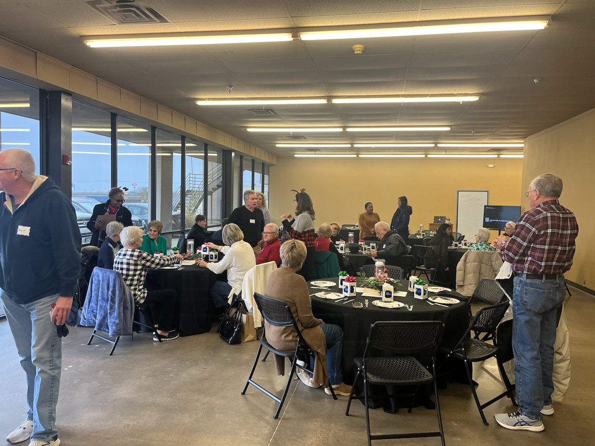 6 Stones tweet media