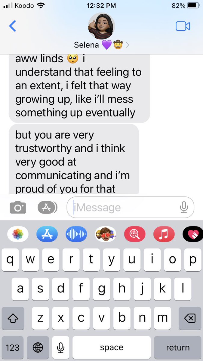lindsay tweet media