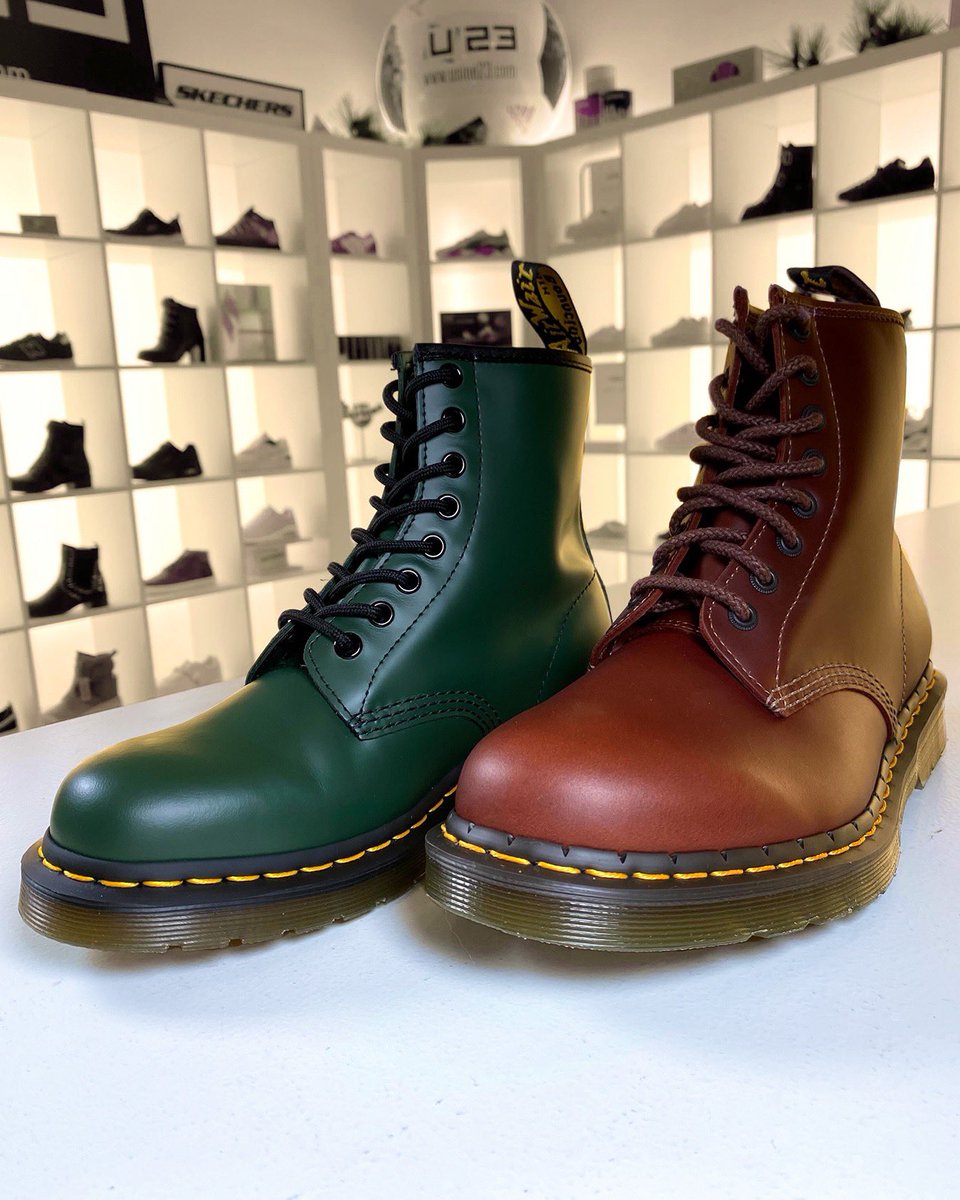 Usine23's tweet photo. Dr.Martens 1460 🧃 https://t.co/HaD6P4qOjJ