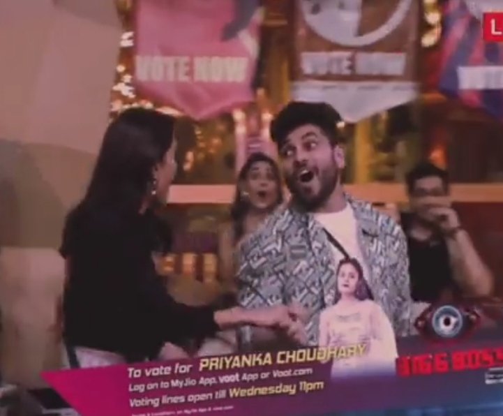 priyankit_vms's tweet photo. ye couple dance karna chahte the but BB ne dushmani ka gaana baja diya 🤣😭

idk how to react to these unexpected shivyanka moments 😭🤌

#AnkitGupta #PriyAnkit #PriyankaChaharChoudhary #PriyankaIsTheBoss #PriyankaPaltan #BB16 #BiggBoss https://t.co/9FzPZIVPHB