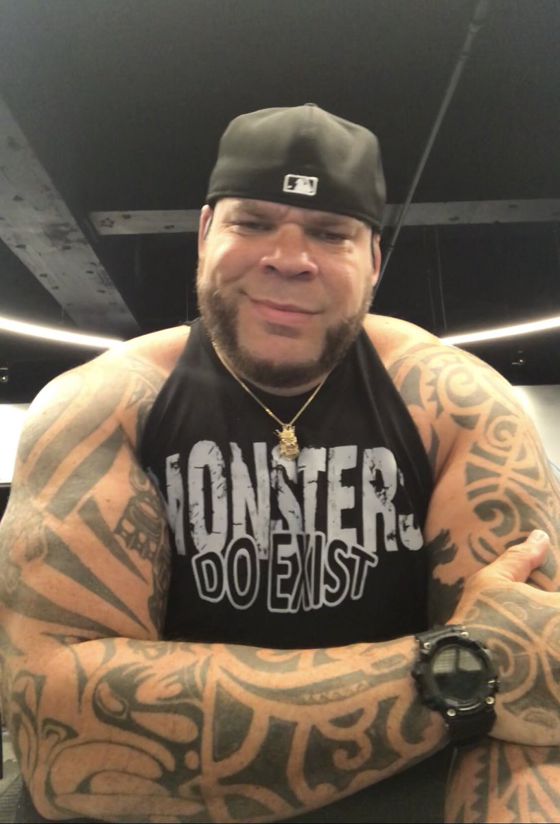 PlanetTyrus's tweet image. Monsters do exist… they also host @Gutfeldfox tonight! @nwa world heavyweight champion #tyrussmash @FoxNews all we do is win!!!!